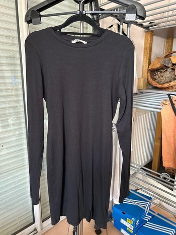 Robe manches longues noire Pull and Bear