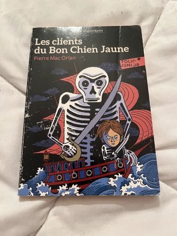 Livre les clients du bon chien jaune