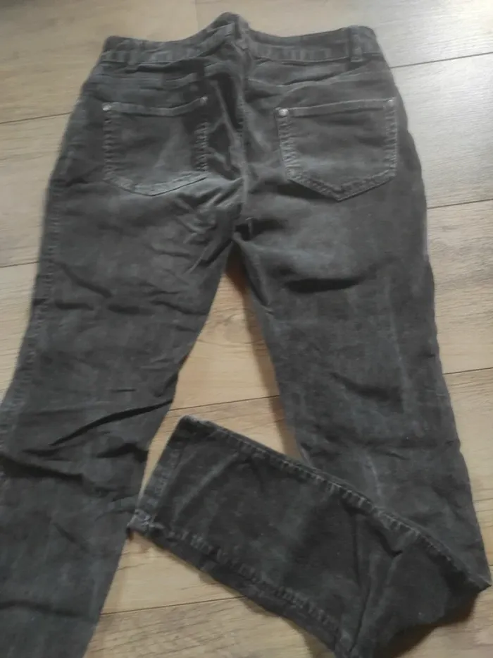 Pantalon velours taille 36 - photo numéro 5