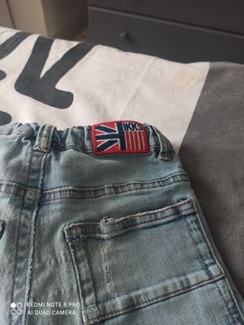 Jeans bleu  clair craque 10 ans ikks