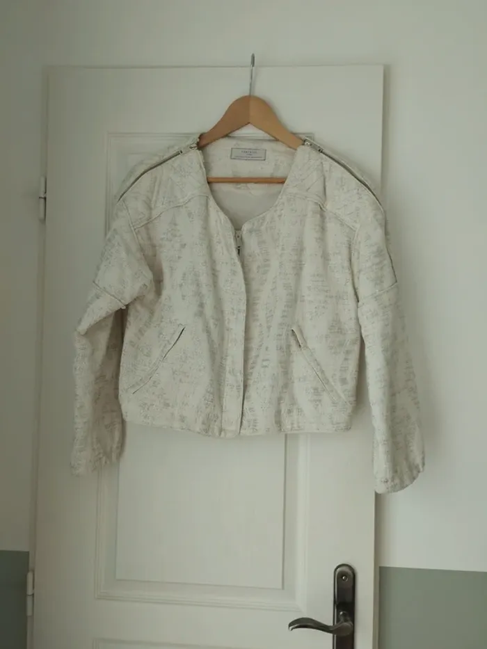 Veste crème à liserés argentés Zara M