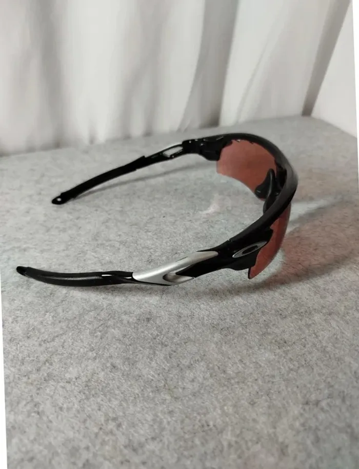 Lunettes Oakley Radar Ev path - Personnalisables - Housse - Verre transparent - Valeur 214€ - photo numéro 5