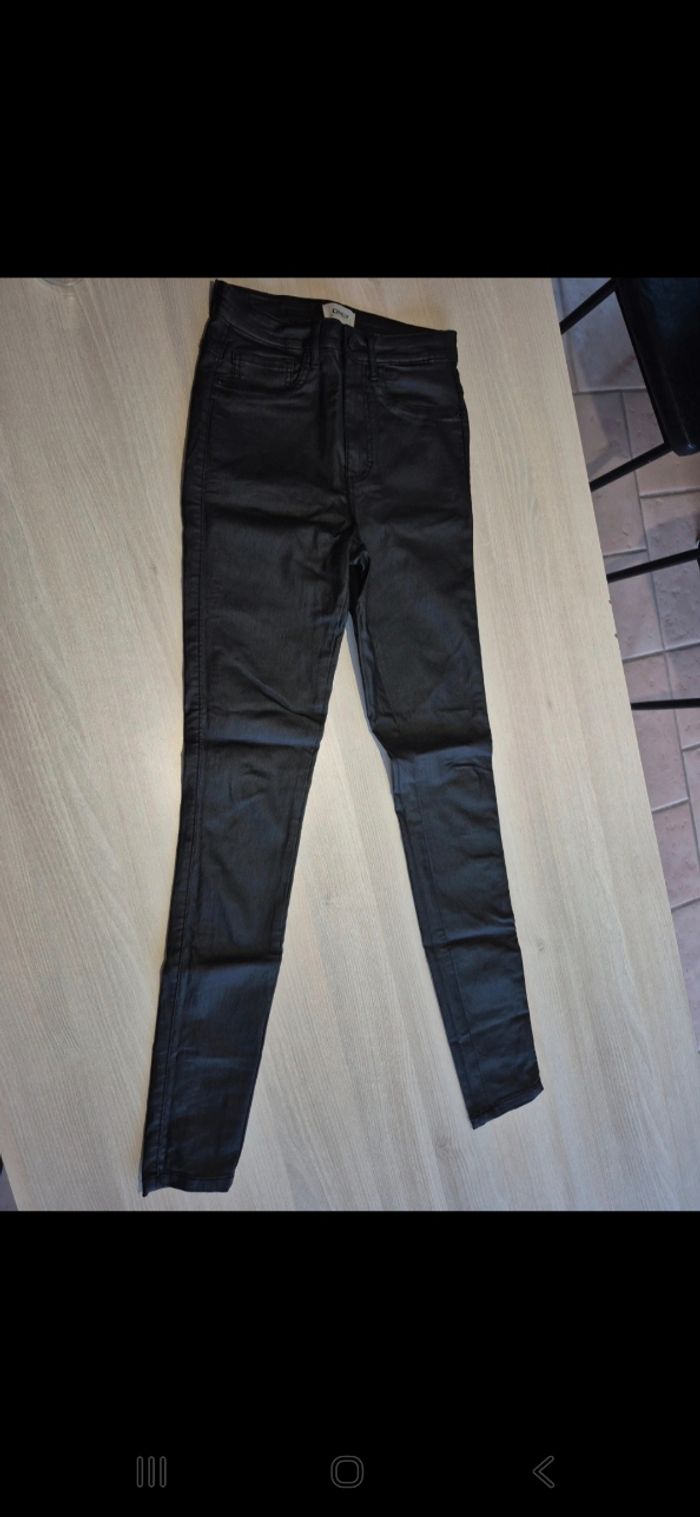 Cuir only - photo numéro 2