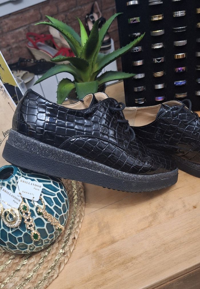 Mocassin / derbie noir crocro verni P36 ana luna - photo numéro 2