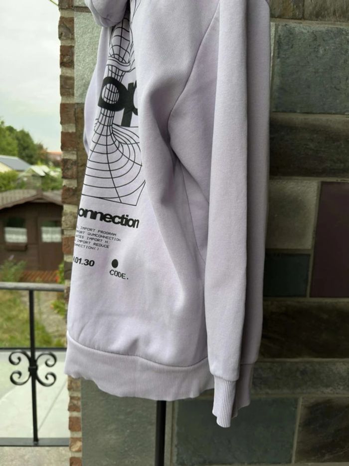 Sweat mauve à capuche à motifs Bershka Taille S / 36 - photo numéro 16
