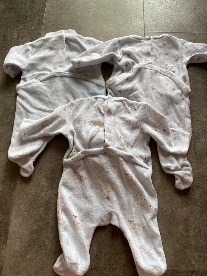 Lot de trois pyjamas velours naissance mixtes - photo numéro 3