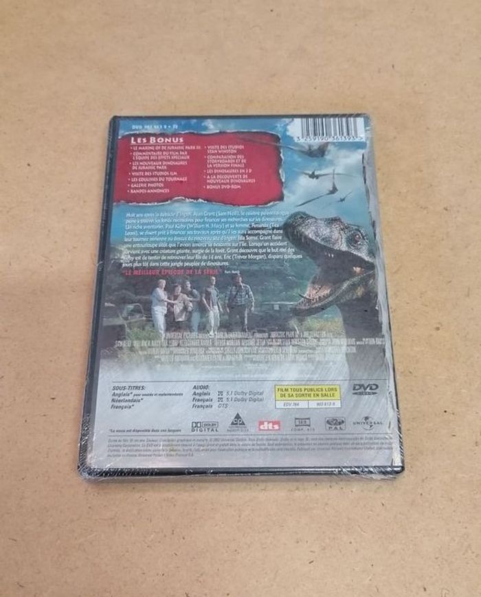 DVD JURASSIC PARK 3 (Neuf sous blister) - photo numéro 2
