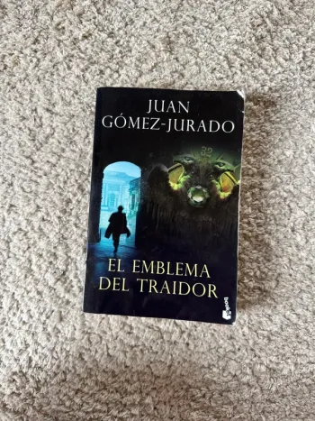 Livre el emblema del traidor