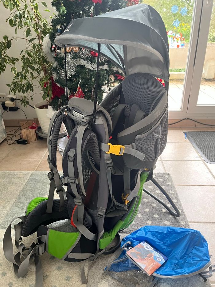 Porte bébé. Deuter - photo numéro 2