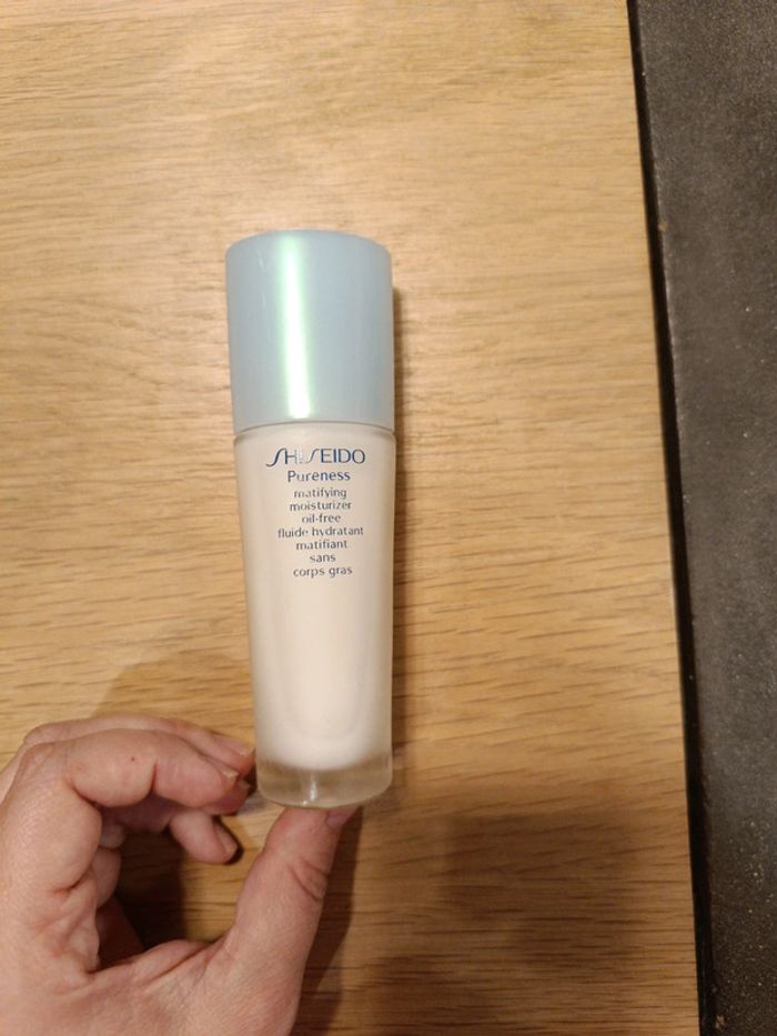 Fluide hydratant matifiant