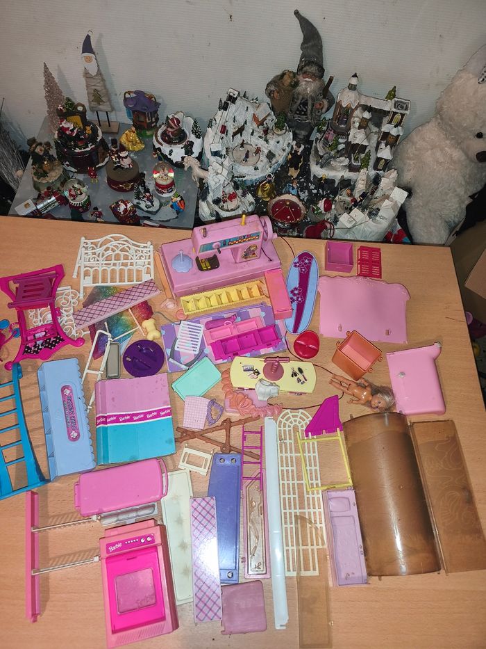 Lot Barbie meubles accessoires vintage pièces détachées machine à coudre mattel vintage - photo numéro 2