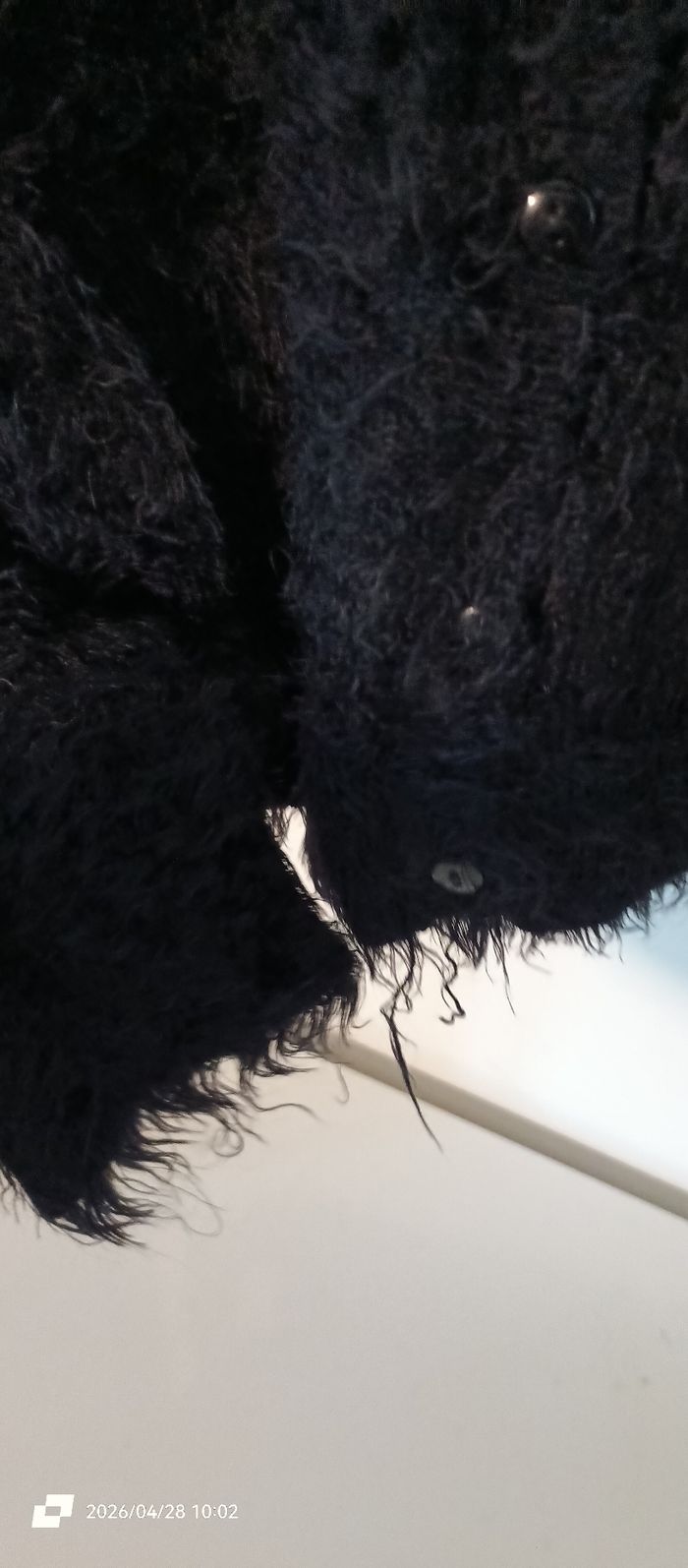Gilet poils longs et plumes - photo numéro 6