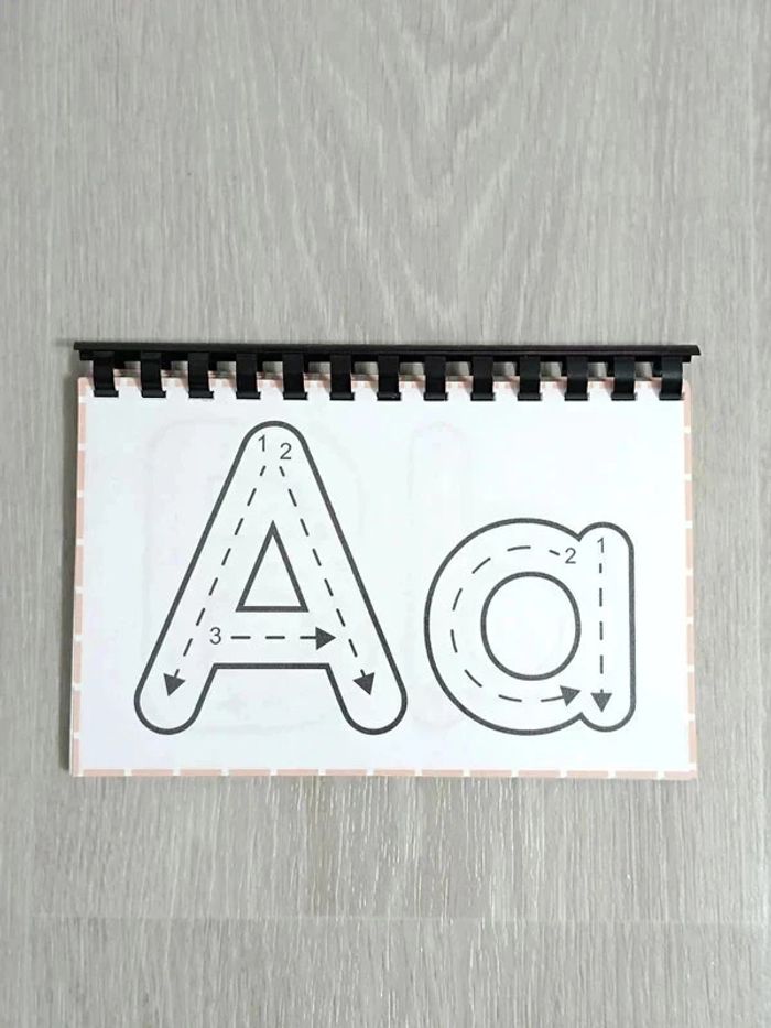 Carnet écriture de l'alphabet