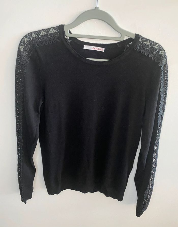 Pull dentelle