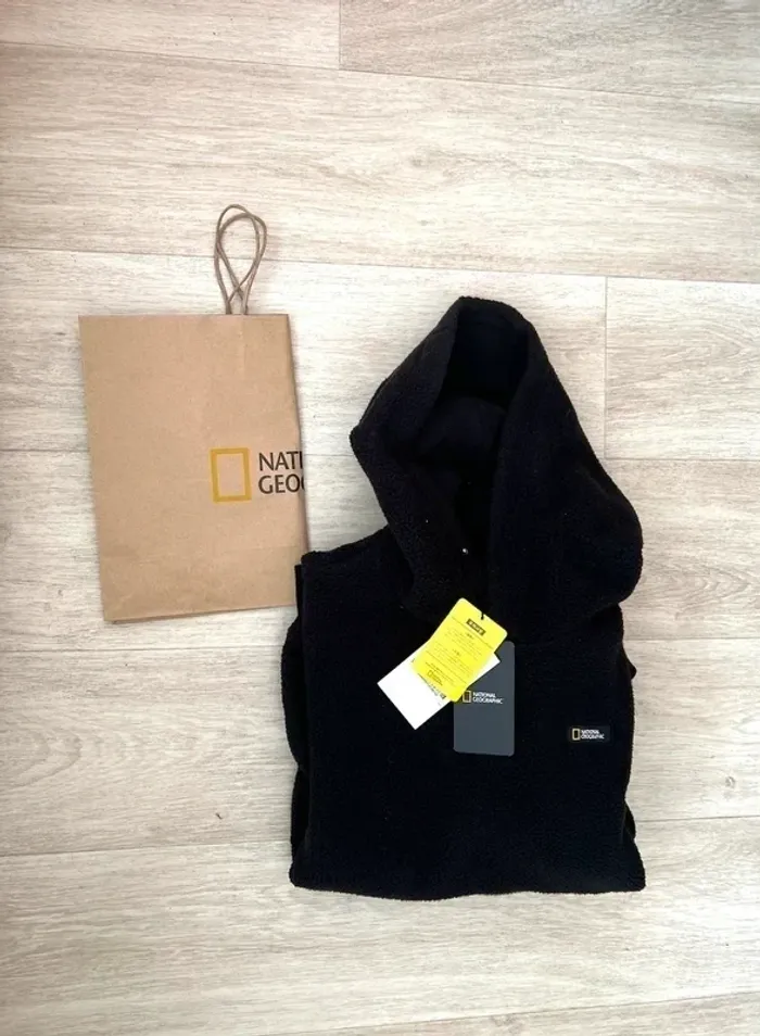 Veste polaire à capuche National Geographic Korea taille L neuve avec étiquette et sac - photo numéro 3