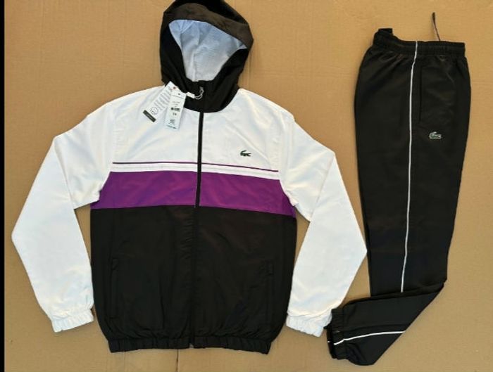 Ensemble Lacoste