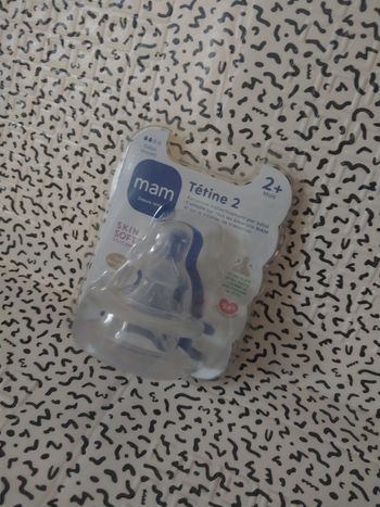 Tétine MAM en silicone SkinSoft™ – Débit 2 (moyen) – 2+ mois