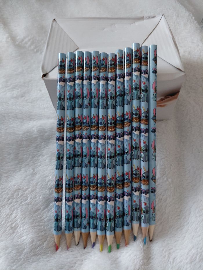 Ensemble de crayons de couleur - photo numéro 2