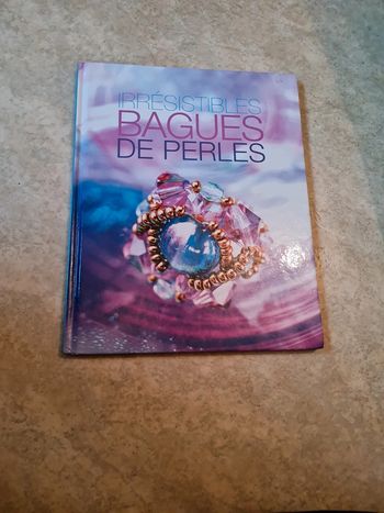 Irrésistible bague de perles