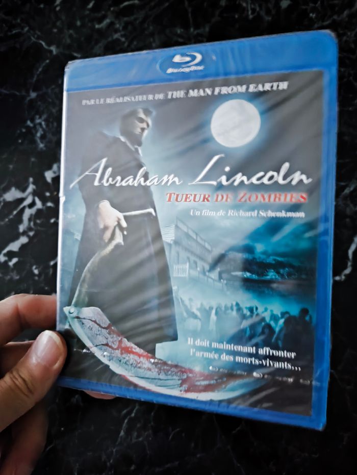 Abraham Lincoln : Tueur de Zombies (neuf) en Blu-ray - photo numéro 3