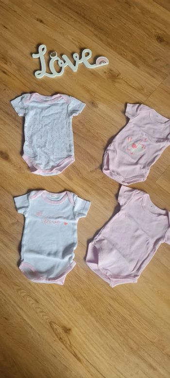 lot de 4 bodies manche courte