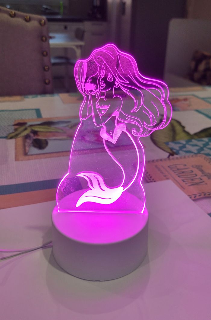 LAMPE VEILLEUSE DECORATIVE ARIEL LA PETITE SIRENE COLORIS ROSE ! NEUF !