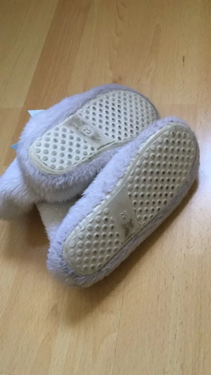 chaussons reine des neiges  taille 29 - photo numéro 3