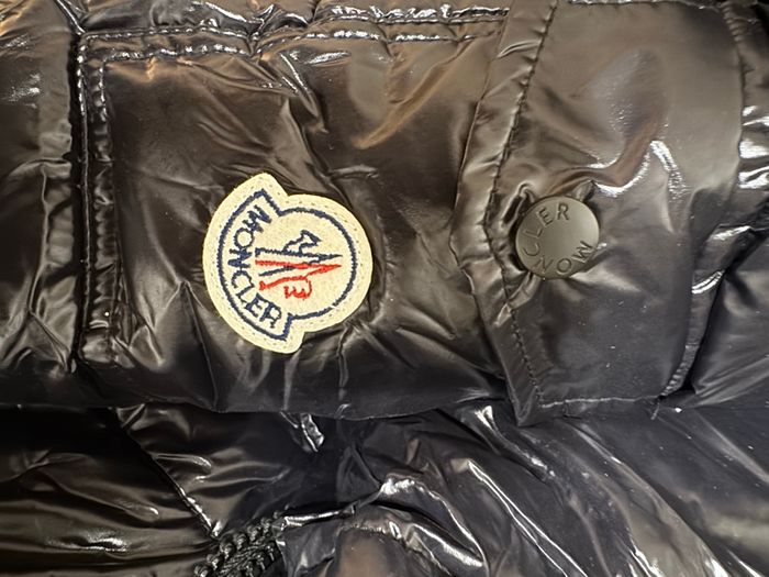 Veste doudoune Moncler Maya noire taille M - photo numéro 2