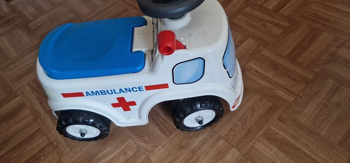 Jouets Ambulance - photo numéro 3