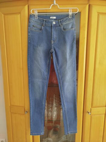Jean bleu slim taille 36