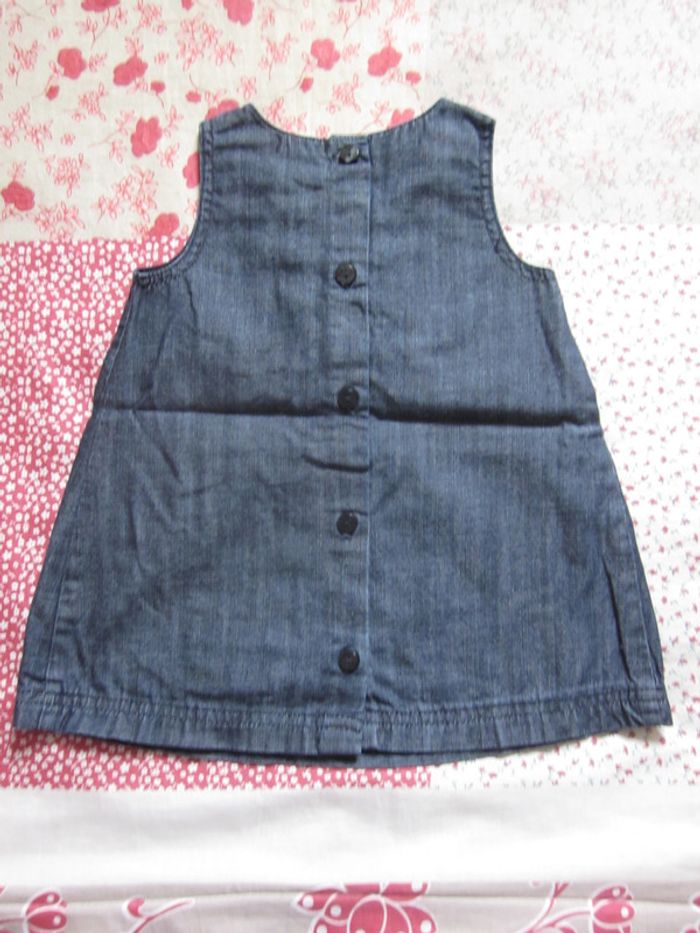 Robe en jean sans manches 6 mois - photo numéro 2