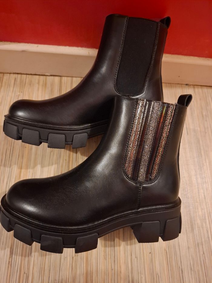 Bottines neuve femme - photo numéro 2