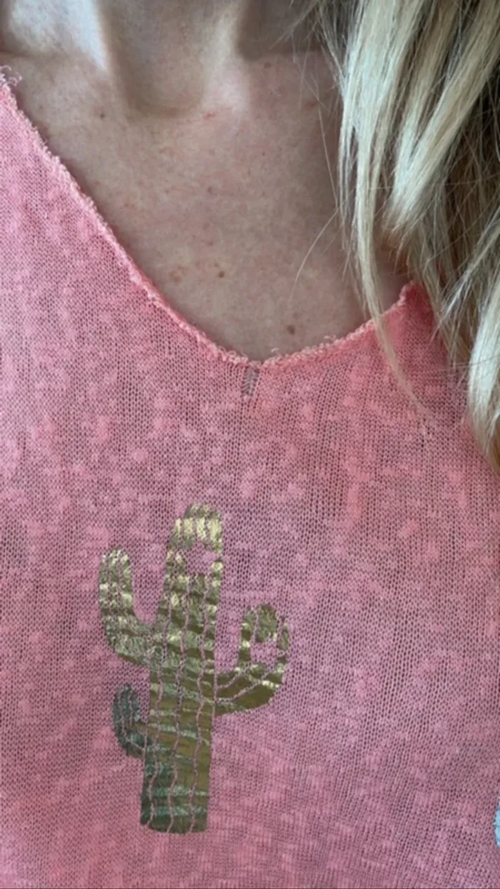Tee shirt rose avec cactus dorés taille unique - photo numéro 6