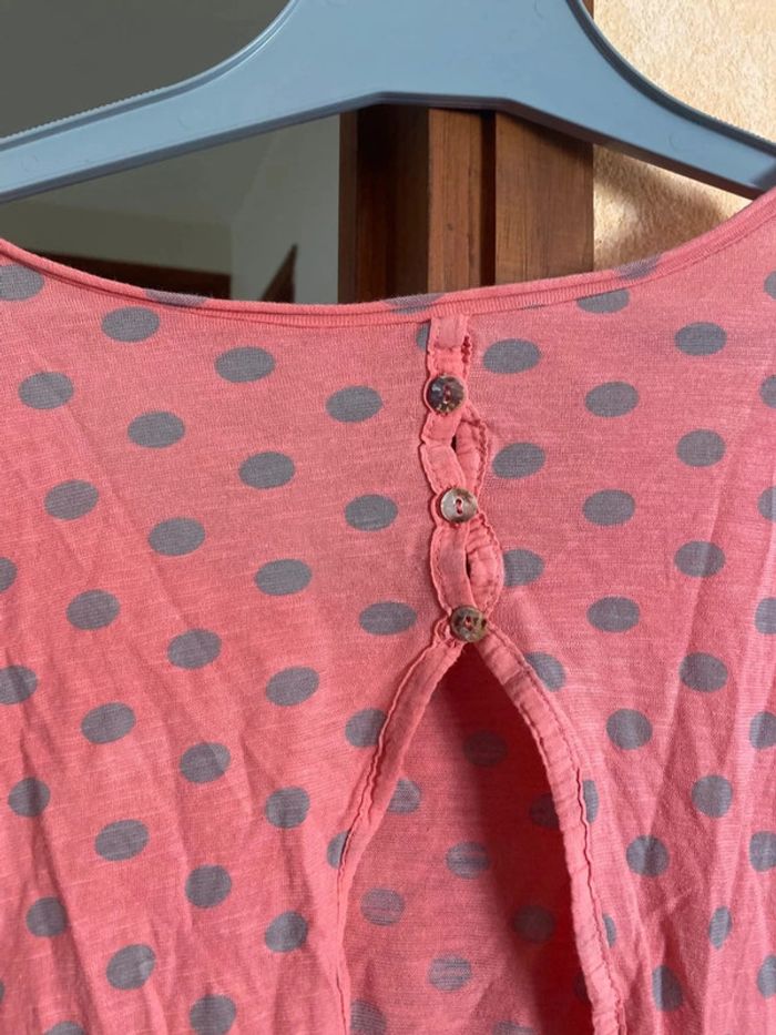 TEE shirt femme dos nue taille 38 très bon etat - photo numéro 6