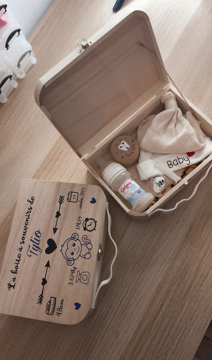 Boîtes à souvenirs personnalisées - photo numéro 2
