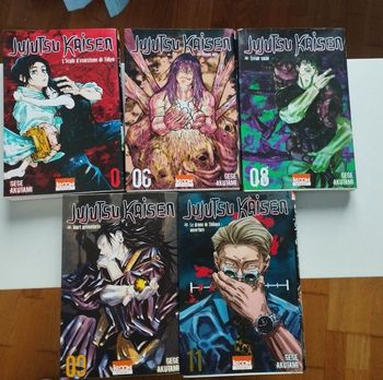 Lot de 6 mangas jujutsu kaisen