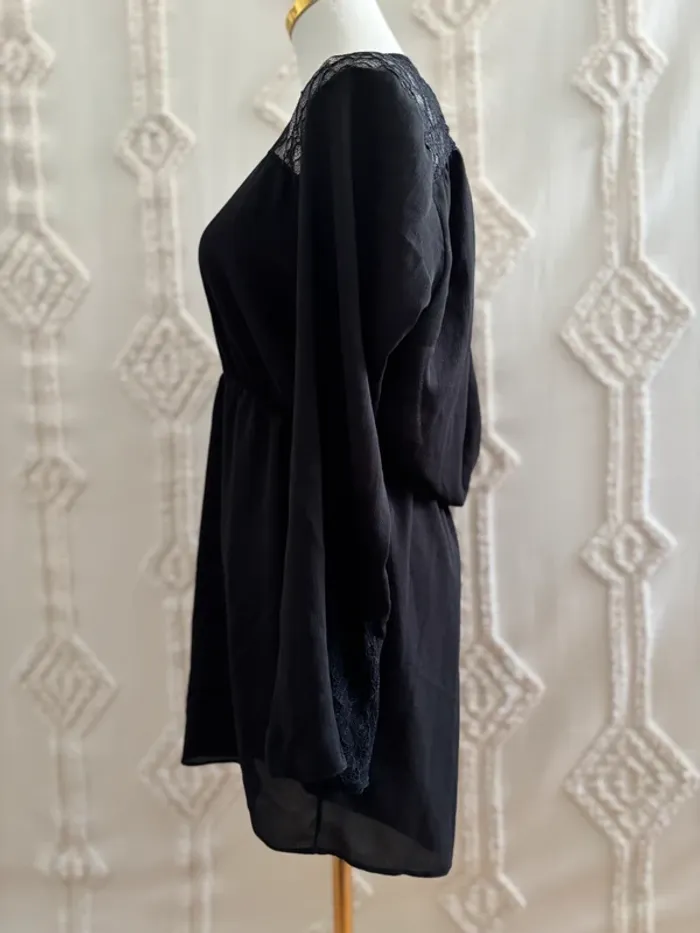 Combi short noire fluide Miss Glammy – taille L – dos nu en dentelle - photo numéro 4