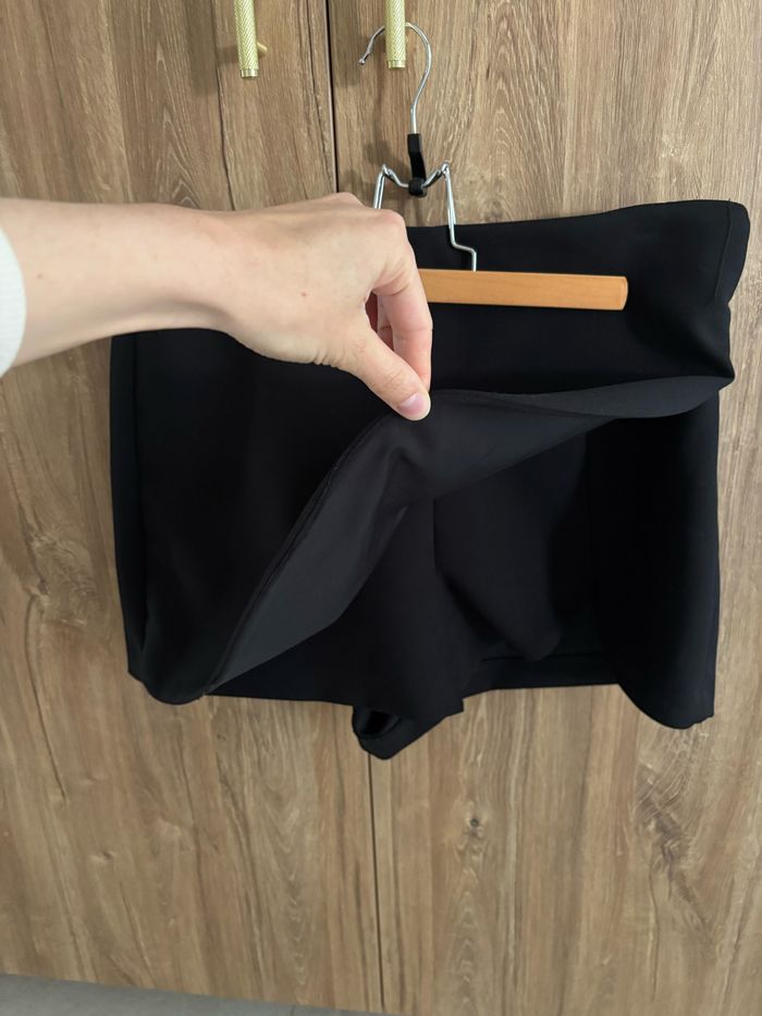 Jupe short Zara - photo numéro 2