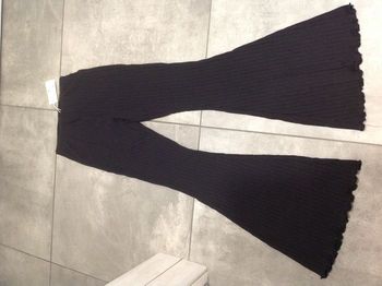 Pantalon noir pattes d'éléphant Jennyfer Taille S