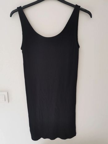 Robe noire / Stradivarius