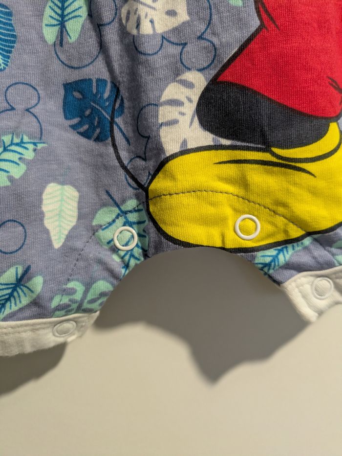 Combinaison short Disney neuve - photo numéro 5