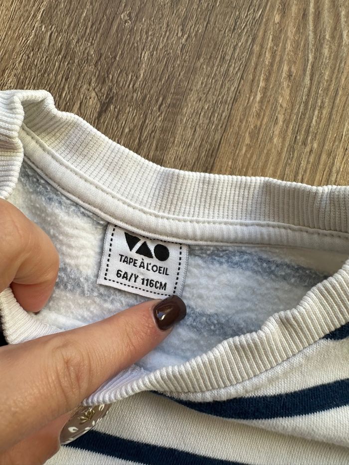 - Sweat Tape à l’œil - 6 ans - Très bon état - photo numéro 2