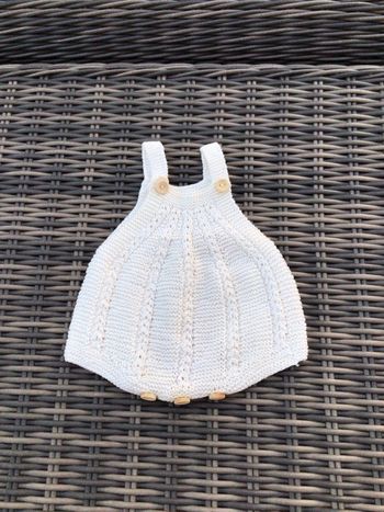 Barboteuse en tricot laine naissance max 1 mois crème