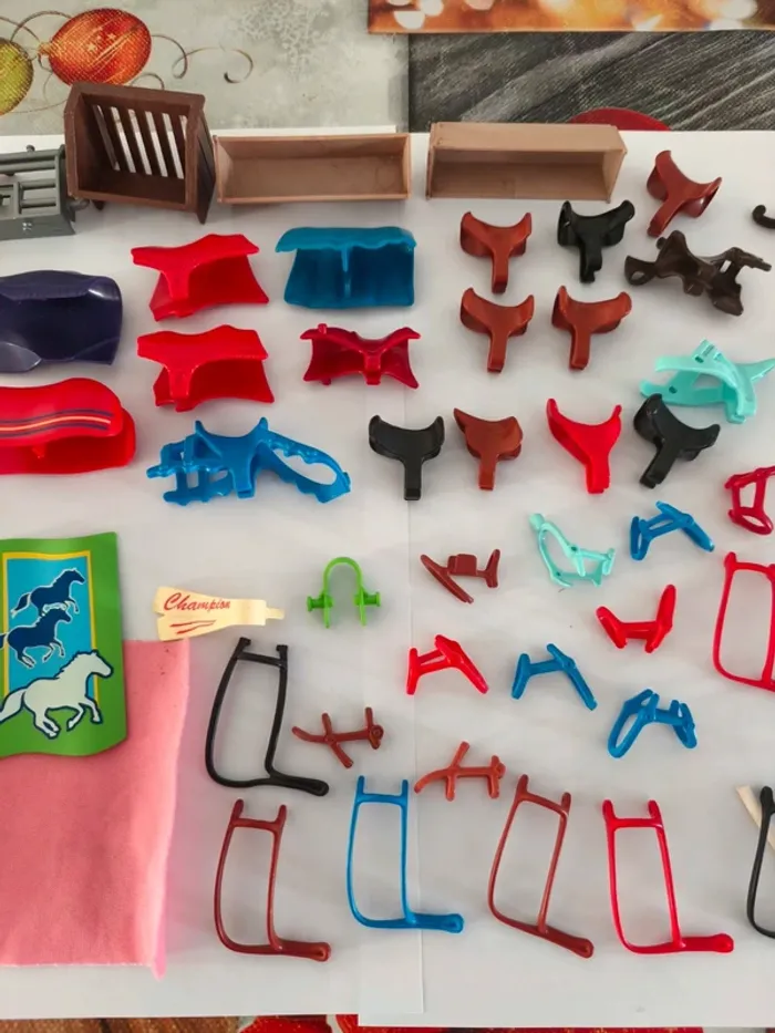 Gros lot accessoires chevaux animaux Playmobil - photo numéro 3