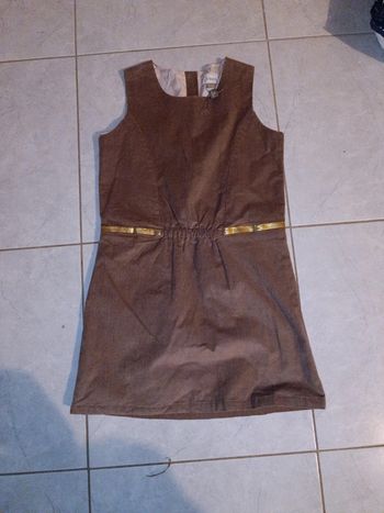 Robe marron