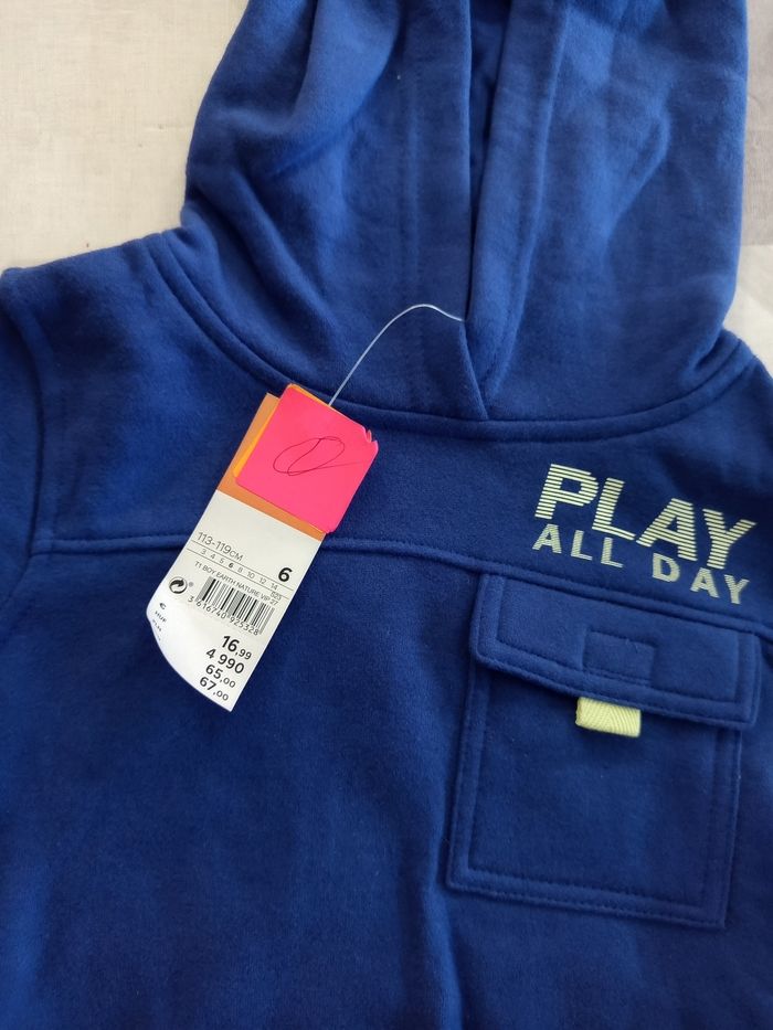 Pull à capuche - photo numéro 2