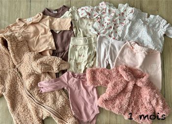 Lot de vêtements 1 mois