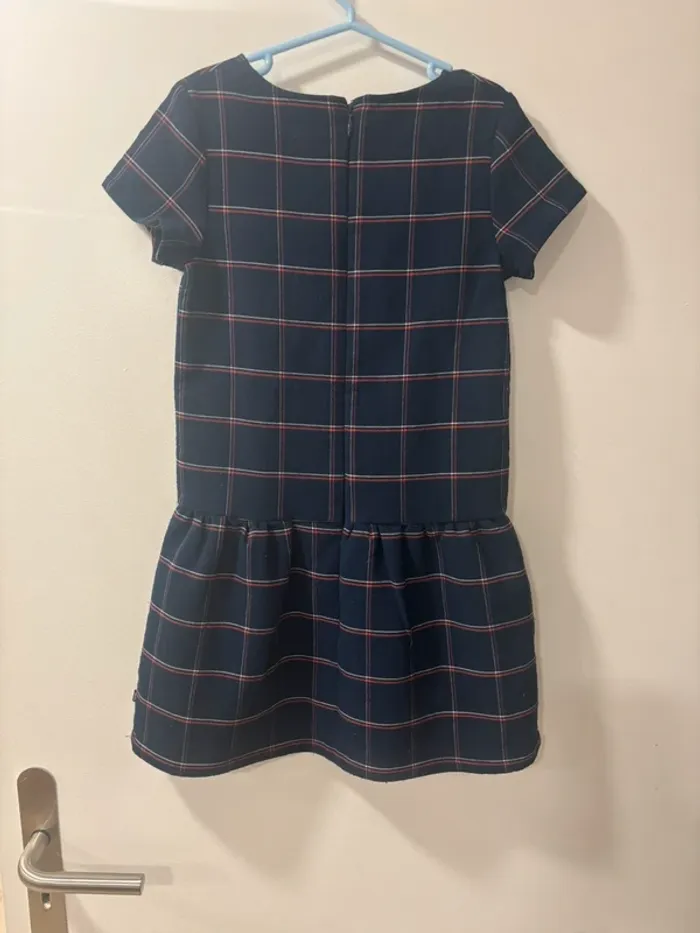 Jolie robe okaidi 8 ans - photo numéro 4