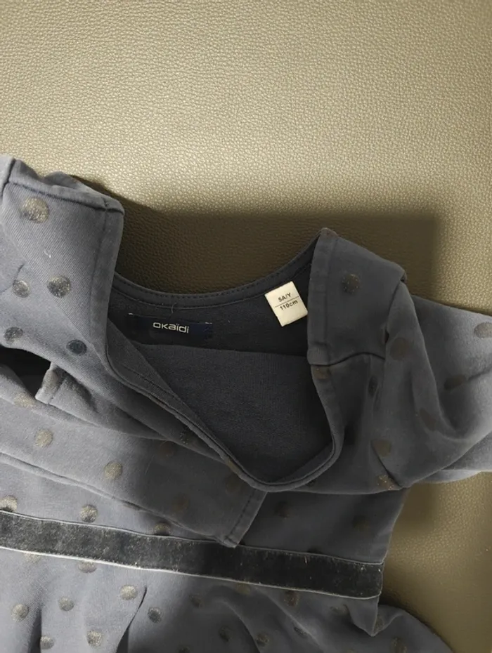 Très jolie robe à pois bleue foncé Okaïdi - photo numéro 4