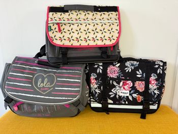 Lot cartables filles